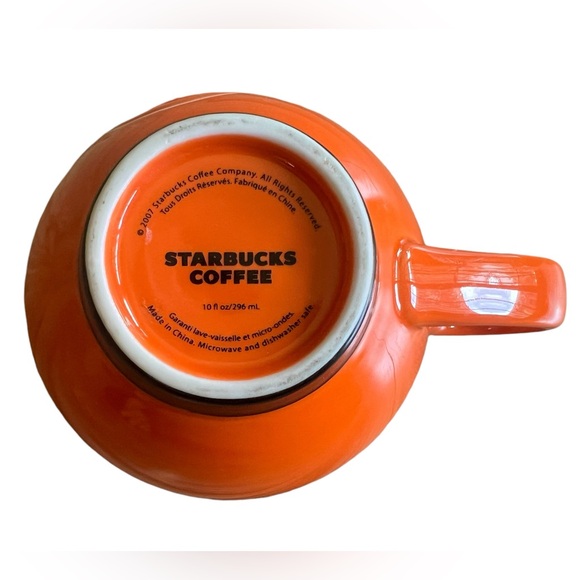STARBUCKS 2007 10 oz Halloween Coffee Tea Mug Pumpkins Orange White Gift - Picture 2 of 7
